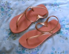 HAVAIANAS Flash Flip-Flops