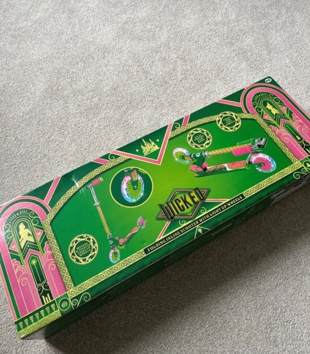 Bnwt wicked vibrant scooter - bnwt,