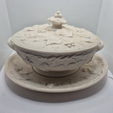 Antique Minton Parian Ware Lidded Tureen & Stand Diamond Reg No Date 3/9/1852