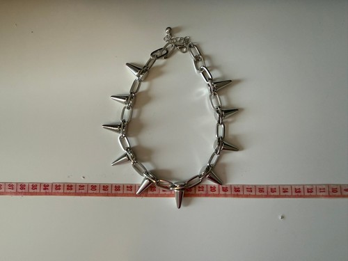 Silver spiked chain - silver,