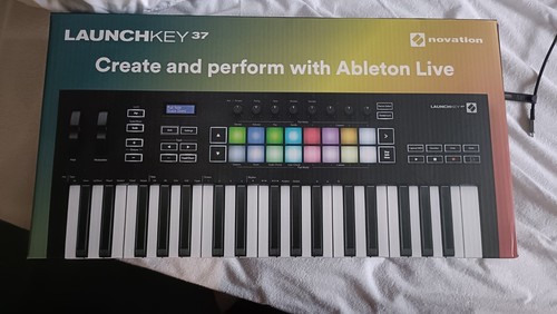 Novation launchkey black - novation,