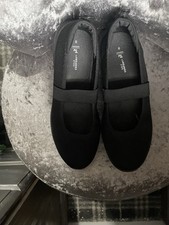 NWOT Black Comfort Mary Jane