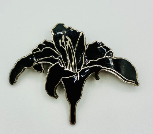 Vintage enamel lily flower - enamel,
