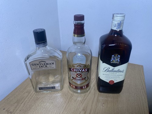 Whisky empty bottles - jib, lot