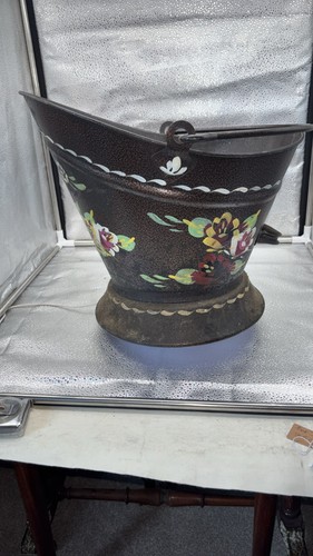Hand painted metal coal - metal,