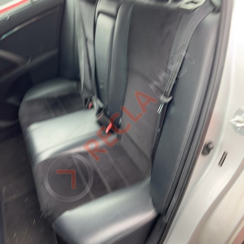 Toyota avensis 4d mk3 - t4,