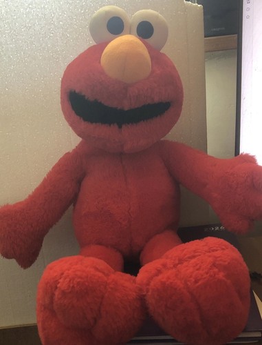 Sesame street elmo - street, large