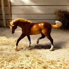 Breyer Stablemates Flaxen Chestnut Stock Horse | 1:32 Model Horses | #5412