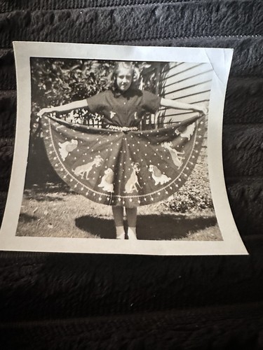 Vintage snapshot photo young - ,