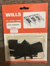 Wills SS17 Coal Bunkers OO Gauge Scenic Kit Model Railway Accessories