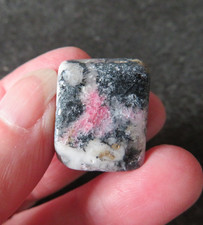 ULTRA  RARE TUGTUPITE (9.4