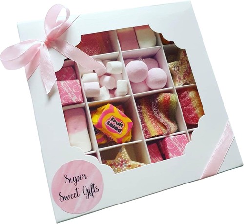 Empty pick and mix - mix, boxes