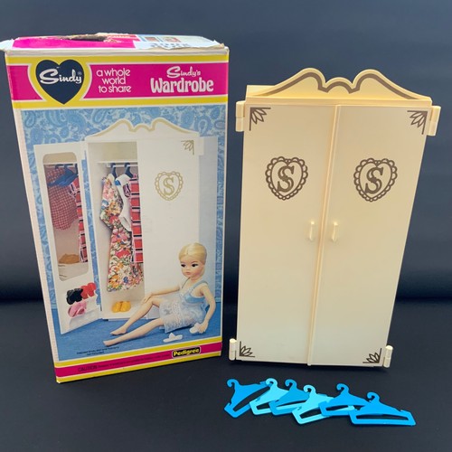 Vintage sindy doll wardrobe - vintage,