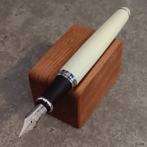 Fountain pen pencil - fountain, pen/pencil