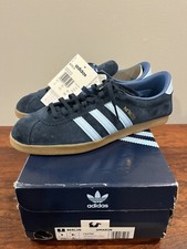 adidas Berlin 2018  US 9 / UK