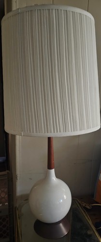 Mid century modern white - mid,