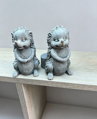 Pair hedgehog ornaments - pair,