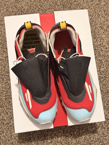 Reebok pyer moss experiment - x,