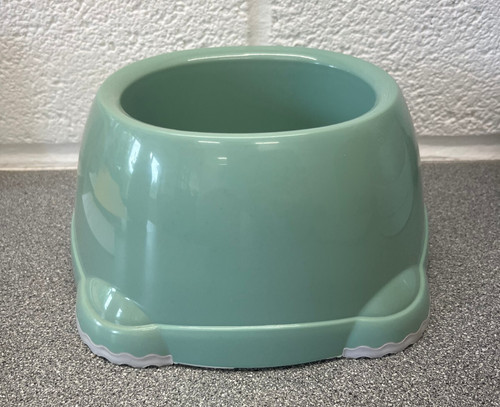 Green plastic spaniel - plastic, bowl