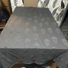 Skulls Tufted 100% Cotton