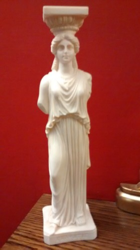 Greek cast alabaster figure - ,