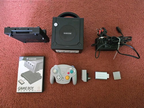 Gamecube console with gameboy - gamecube,