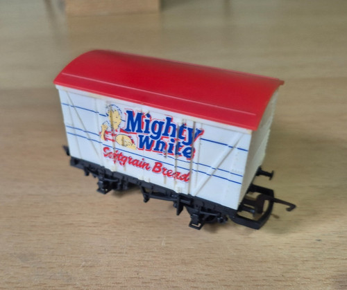 Hornby r726 mighty - mighty, white