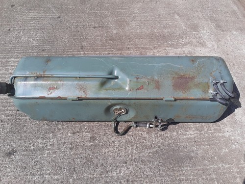 Unleaded fuel tank - unleaded,