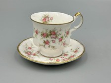 Paragon Victoriana Rose -