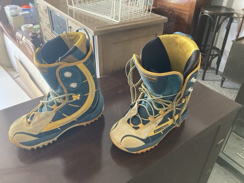 Men snowboarding boots size - men's,
