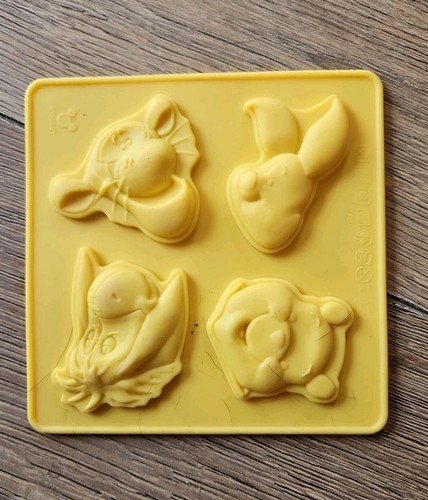 Disney winnie the pooh gang - winnie,