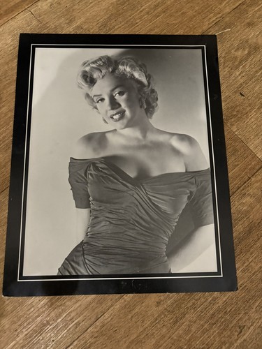 Marilyn monroe statics - marilyn,