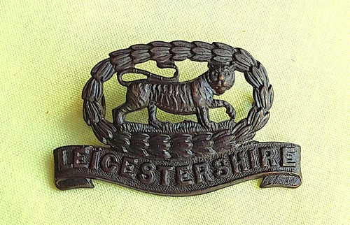 Bronze leicestershire regiment - bronze,
