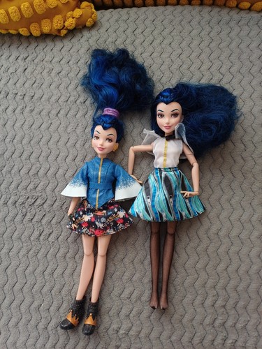 Descendants dolls - descendants,