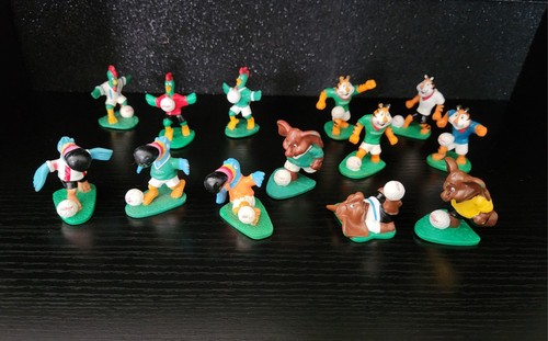 13 different figures - 13,