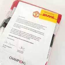 Manchester United Sealed 2011 Champions 19 Scarf with Official Letter