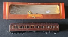 Hornby MR Clerestory Composite Coach R.452 OO Gauge In Maroon Livery.