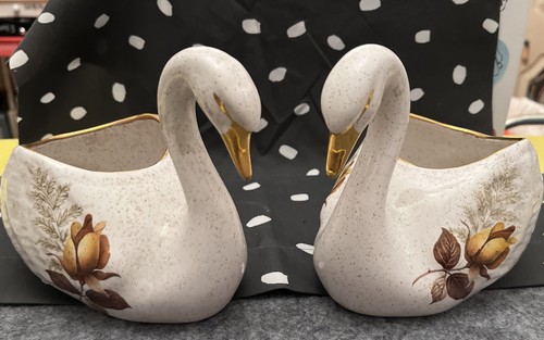 Vintage swan planters vases - swan,