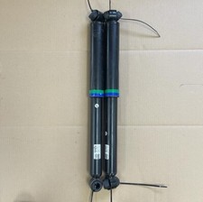 Pair Toyota Hilux GENUINE Rear Suspension Shock Absorbers 48310k760b 485410k230b