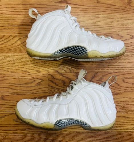 Nike air foamposite - sz,