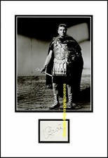 Laurence Olivier Spartacus Marcus Crassus Autograph Signed UACC RD 96