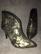 NEW M&S black and gold slip on boots sz.5.5