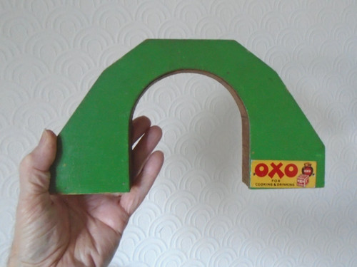 Vintage gauge arch - gauge, shaped