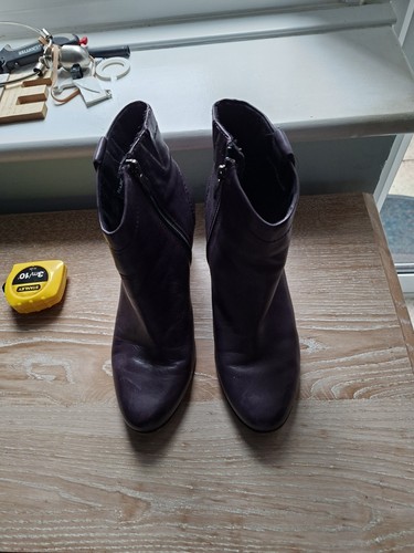 Beautiful soft supple - supple, leather