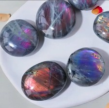 Sunset Labradorite Palm Stone: Pink - Purple - Gold and Blues. Calming Crystal