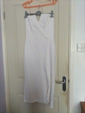Ladies White Strapless Dress