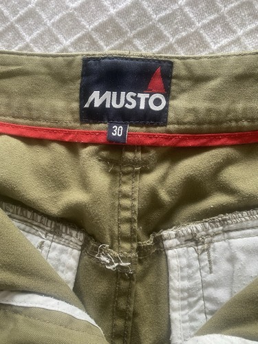 Mens musto cargo shorts - shorts, size