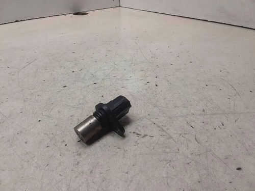 Toyota avensis t25 camshaft - toyota,