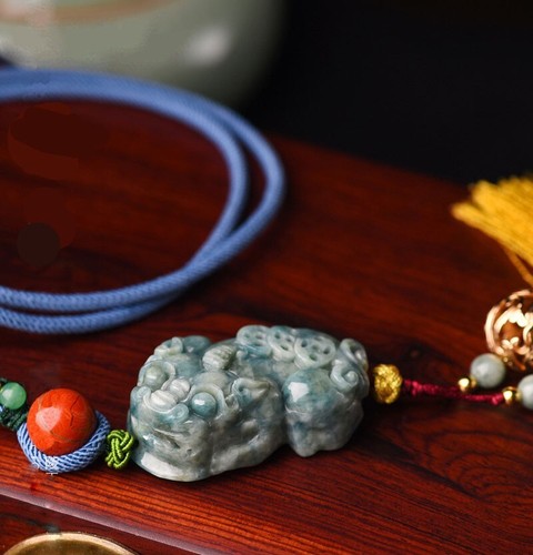 Jade pixiu pendant with yellow - pendant,