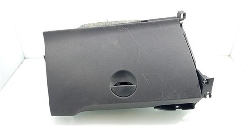Dashboard storage compartment